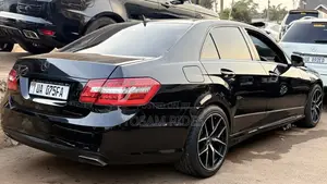 Mercedes-Benz E250 2013 Black