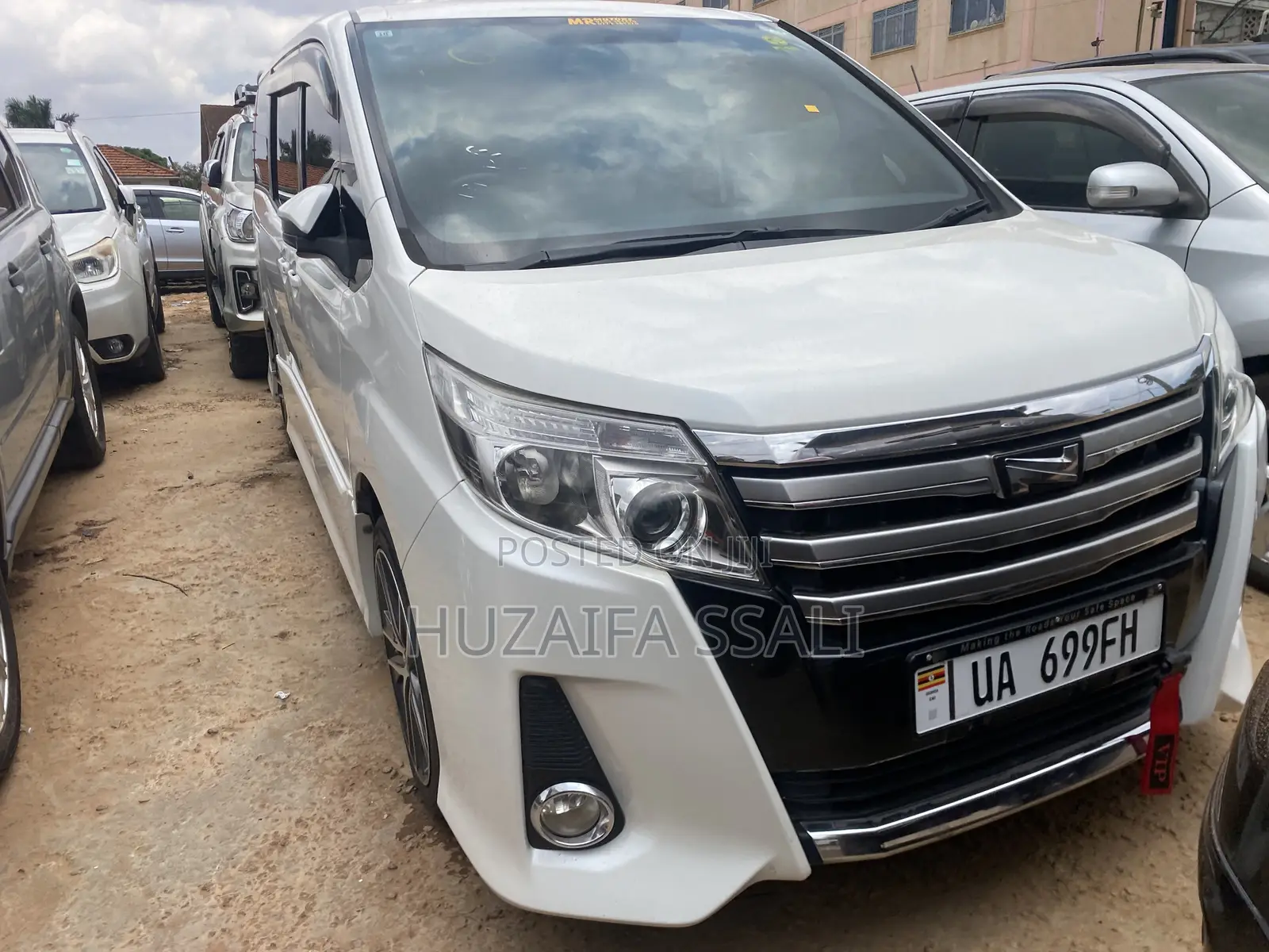 Toyota Noah 2020 White