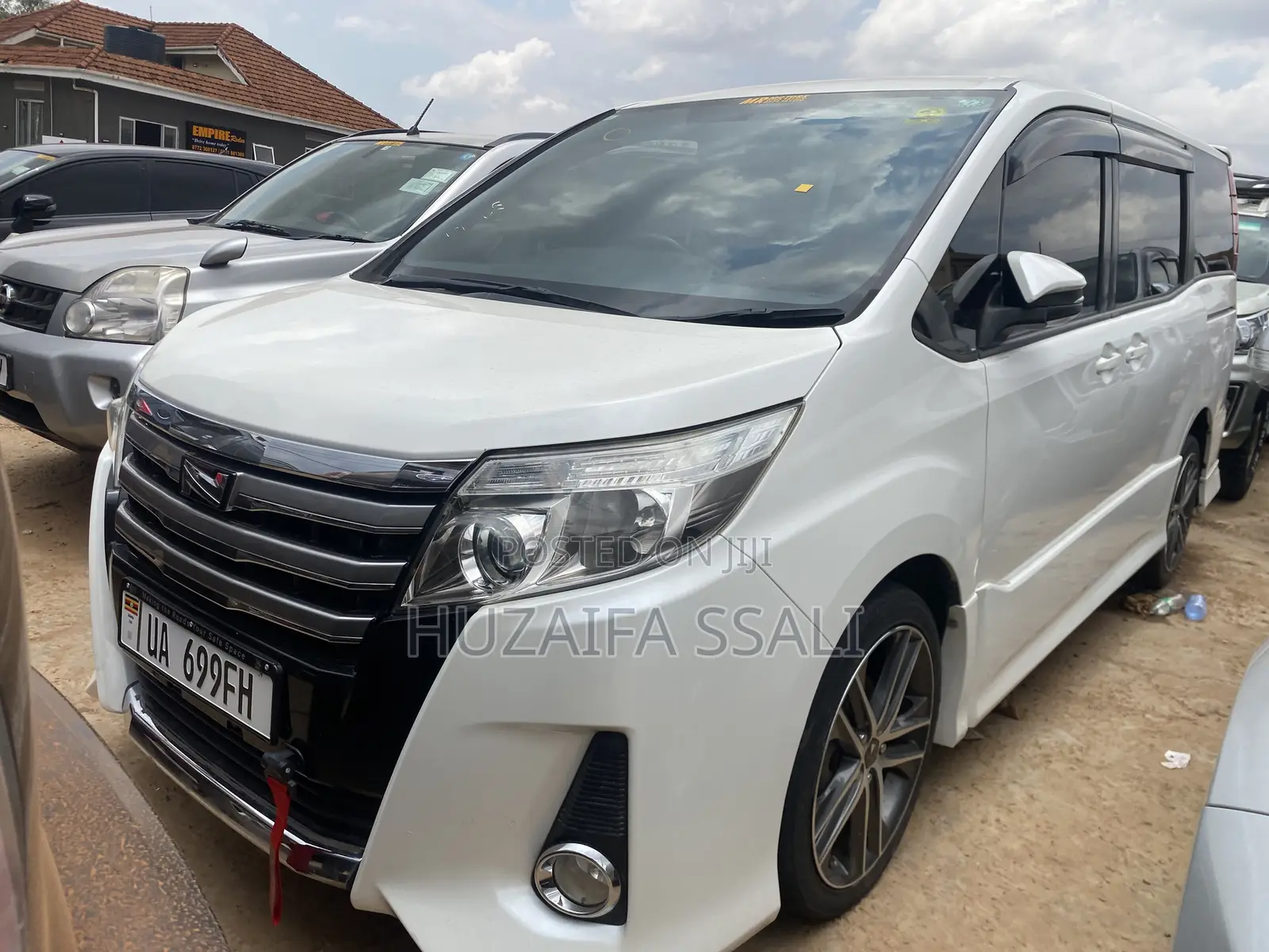 Toyota Noah 2020 White