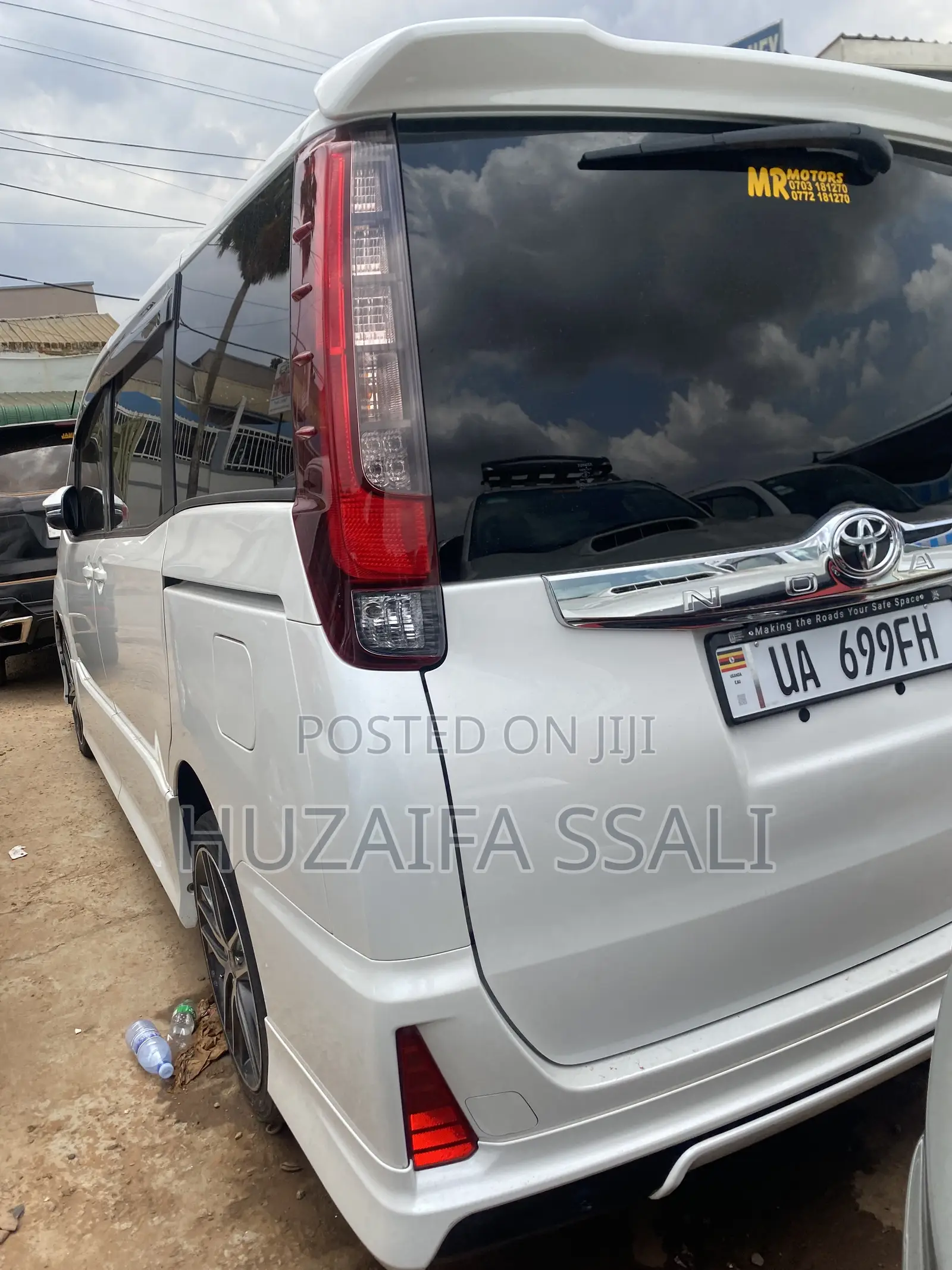Toyota Noah 2020 White