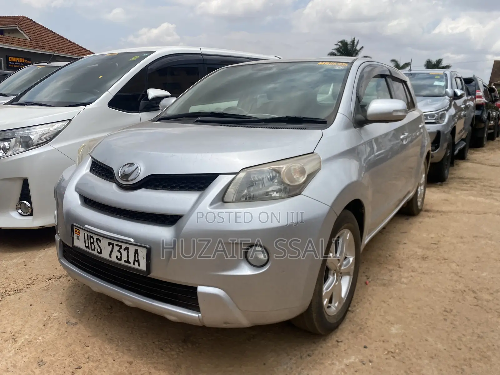 Toyota IST 2010 Silver