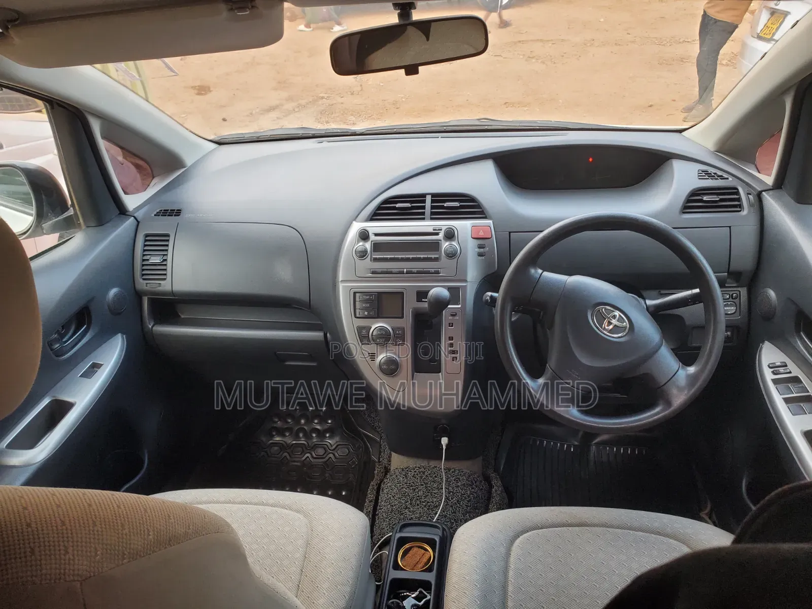Toyota Ractis 2008 White