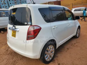 Toyota Ractis 2008 White