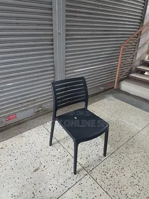 Modern Stackable Black Plastic Chairs Plastic Chairs