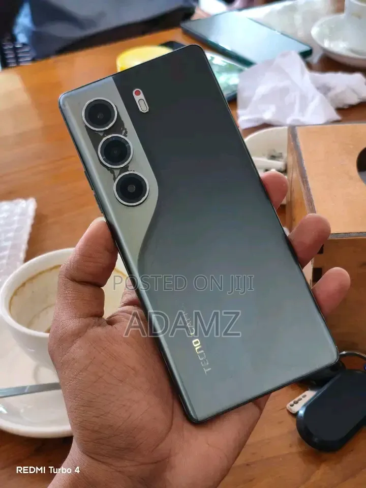 New Tecno Camon 40 Pro 5G 256 GB Black