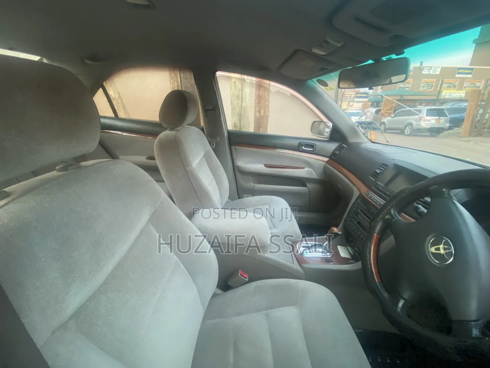 Toyota Mark II Qualis 2002 Silver