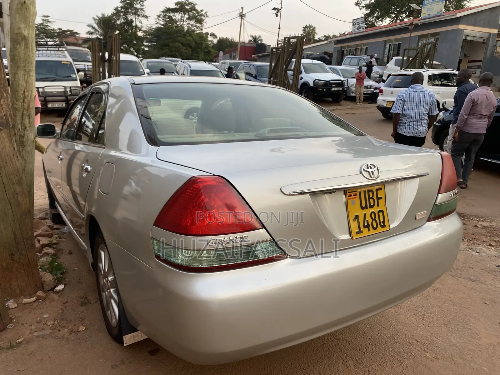 Toyota Mark II Qualis 2002 Silver