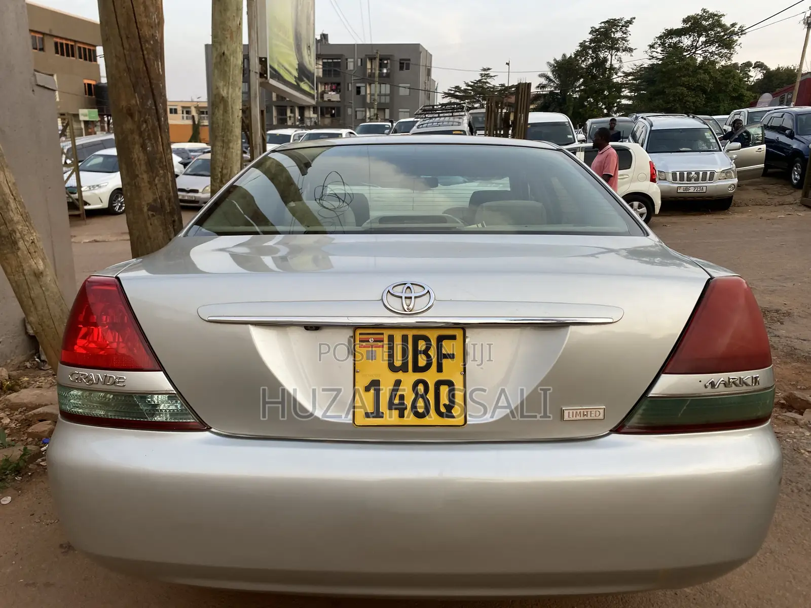 Toyota Mark II Qualis 2002 Silver