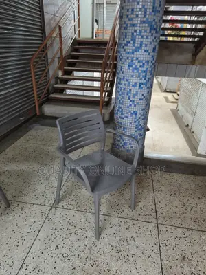 Armrest Plastic Chairs Plastic Chairs