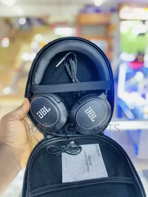 JBL Wireless on-Ear Headphones