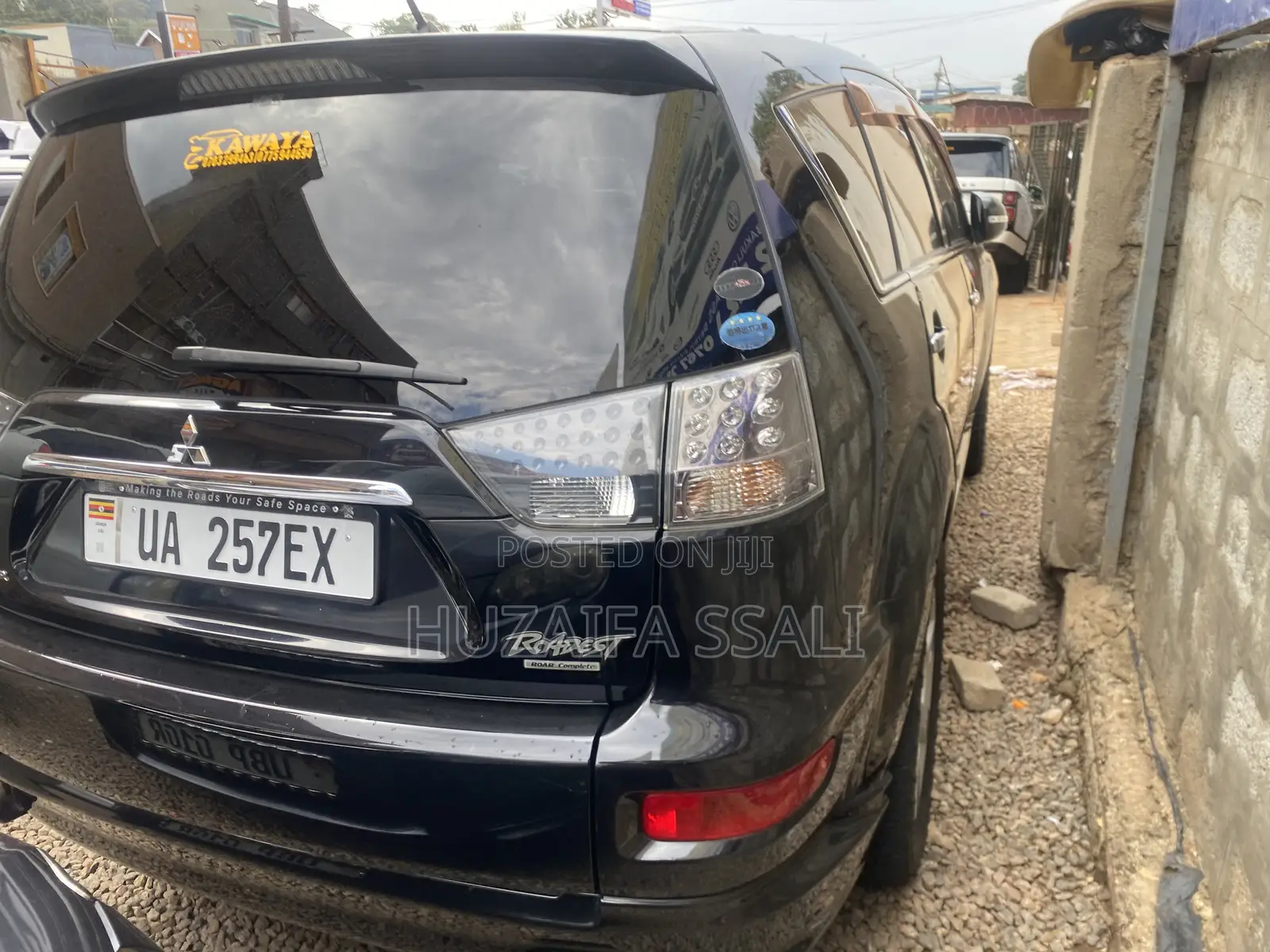 Mitsubishi Outlander 2012 Black