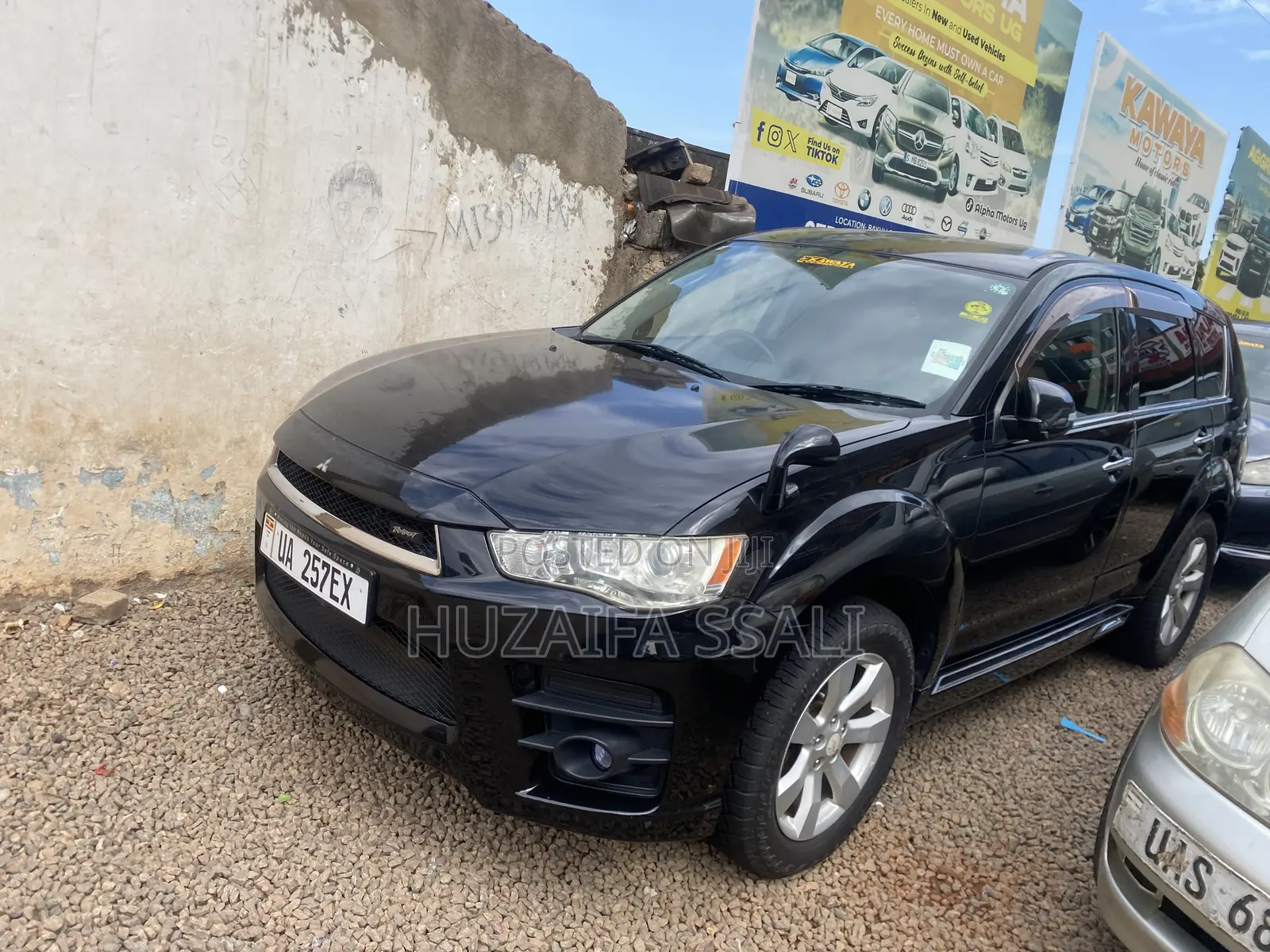 Mitsubishi Outlander 2012 Black