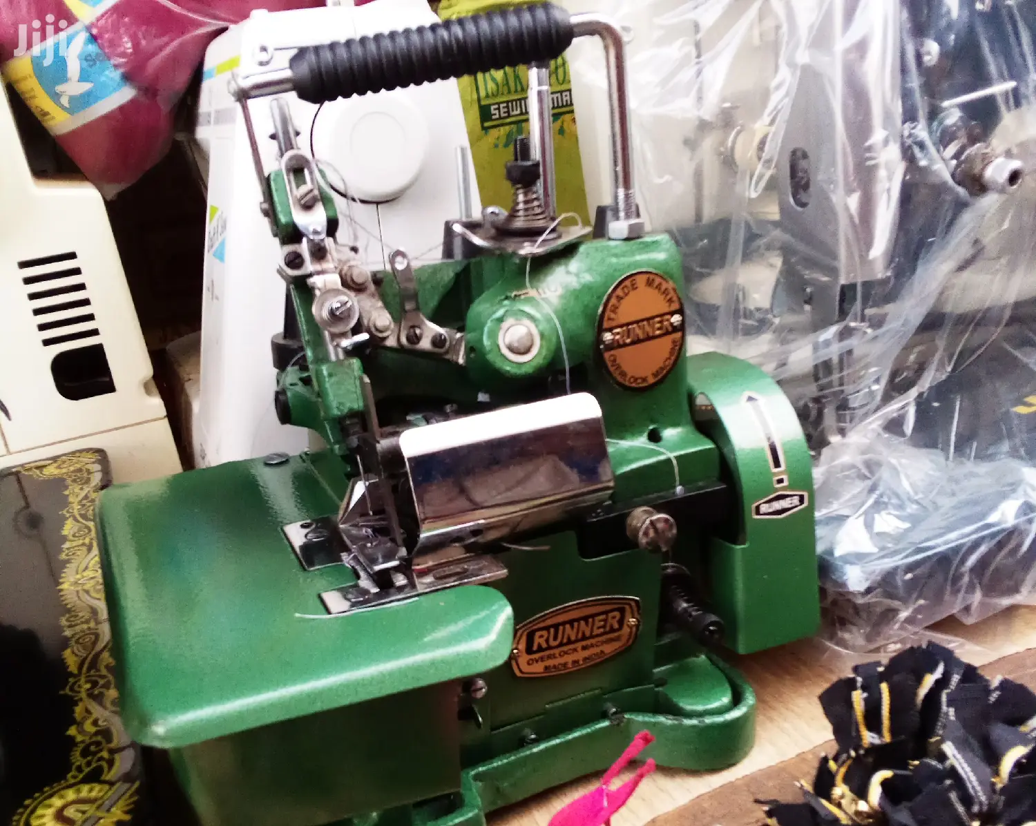 Over Overlock Sewing Machine. New Best in Kampala Home Appliances