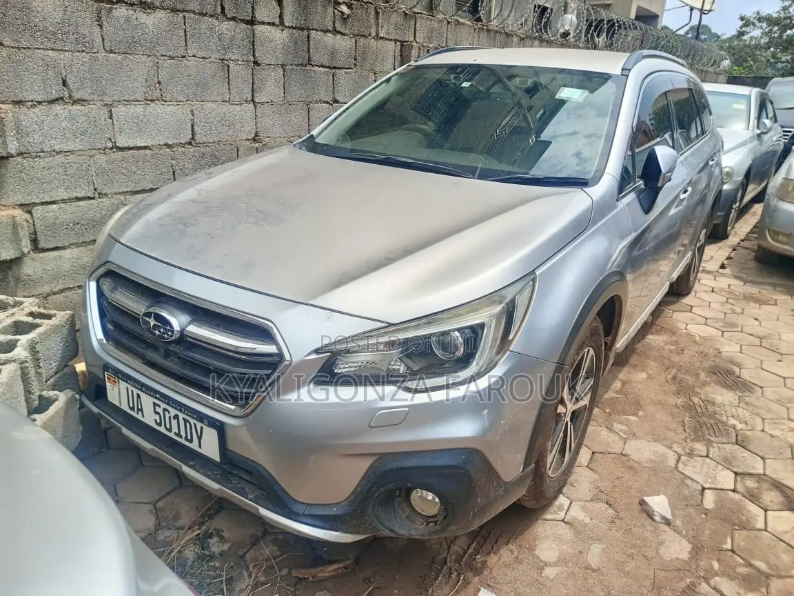 Subaru Legacy 2017 Gray