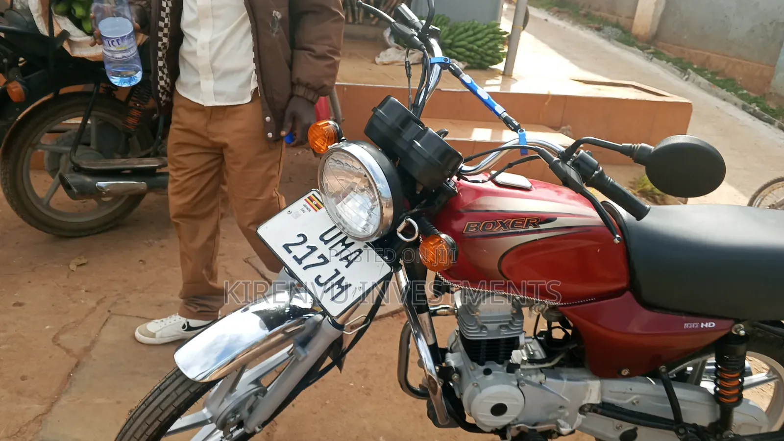 Bajaj Boxer 100 2026 Red