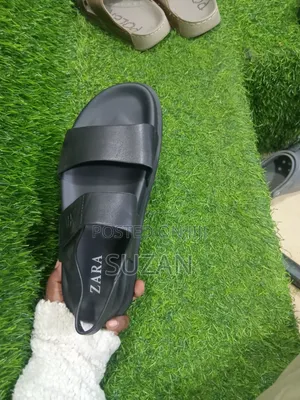 Zara Slides