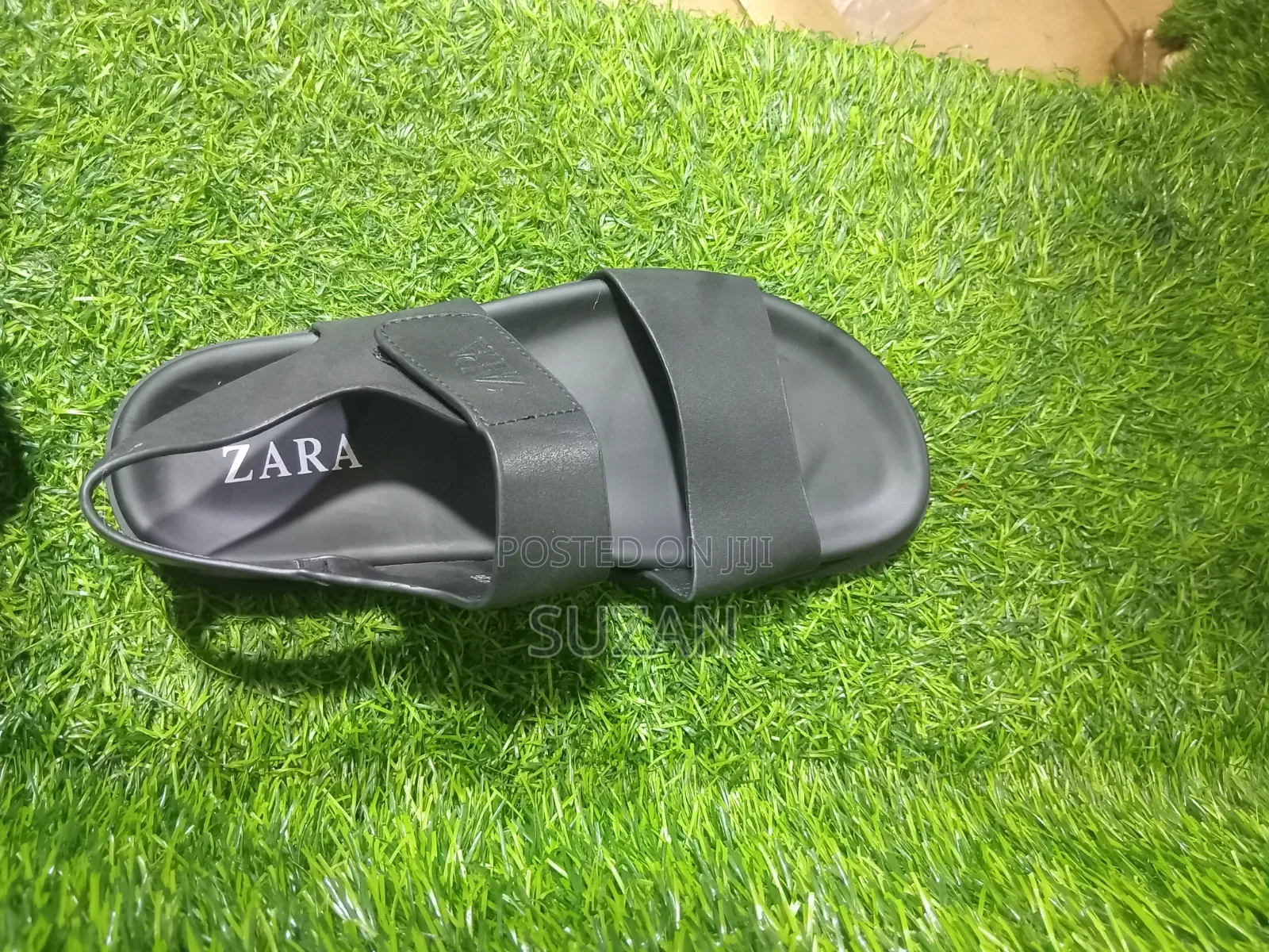 Zara Slides