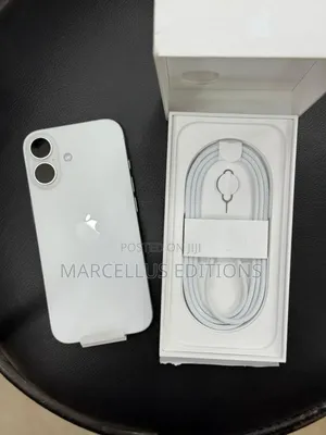 New Apple iPhone 17 256 GB White