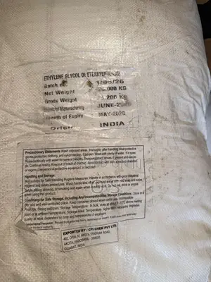 Ethylene Glycol Distearate (EGDS) / Pearlizer