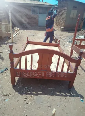 Used 4by6 Wooden Bed in a Perfect State Available for Sale