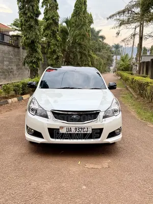 Subaru Legacy 2012 White