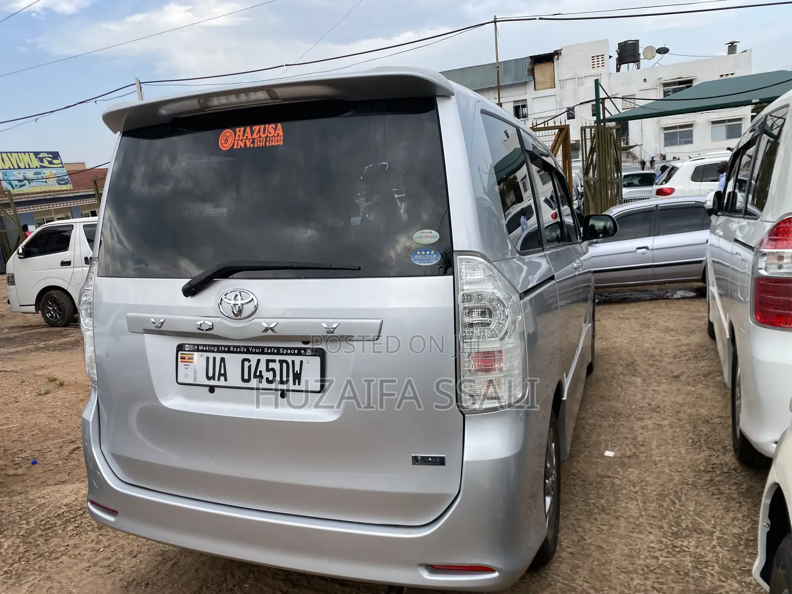 Toyota Noah 2018 White