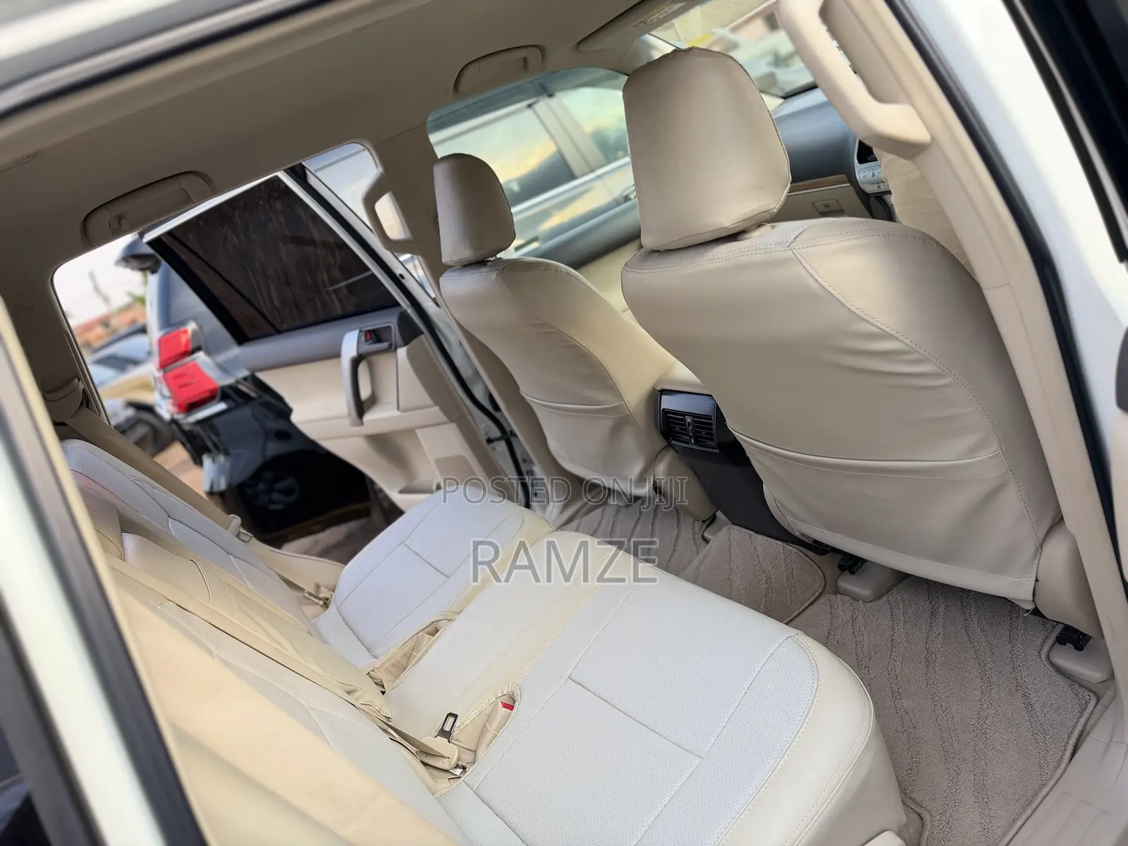 Toyota Land Cruiser Prado 2018 White