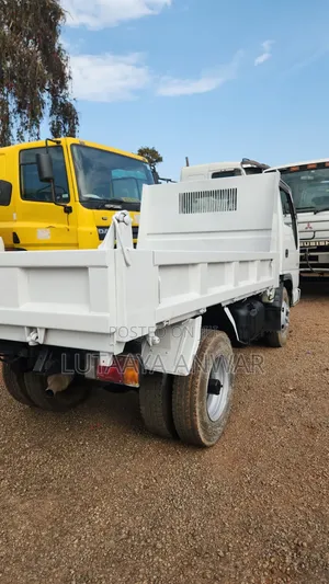 Isuzu Elf 4HL1