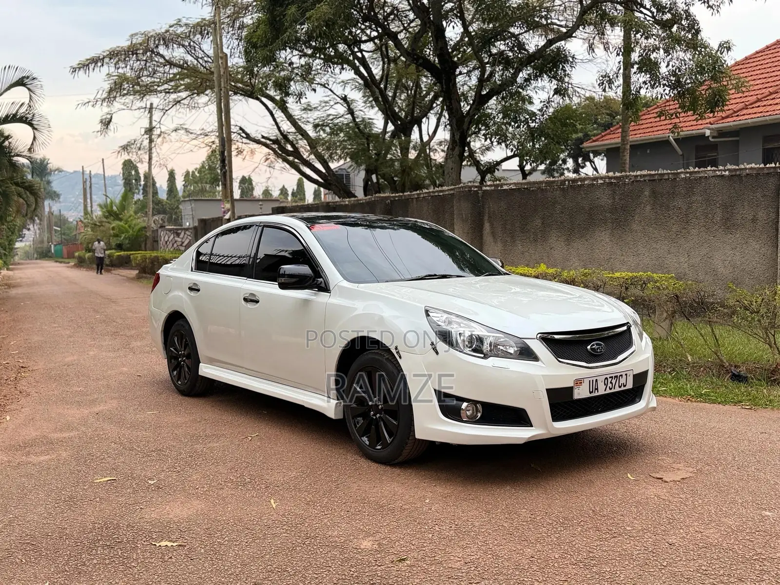 Subaru Legacy 2012 White