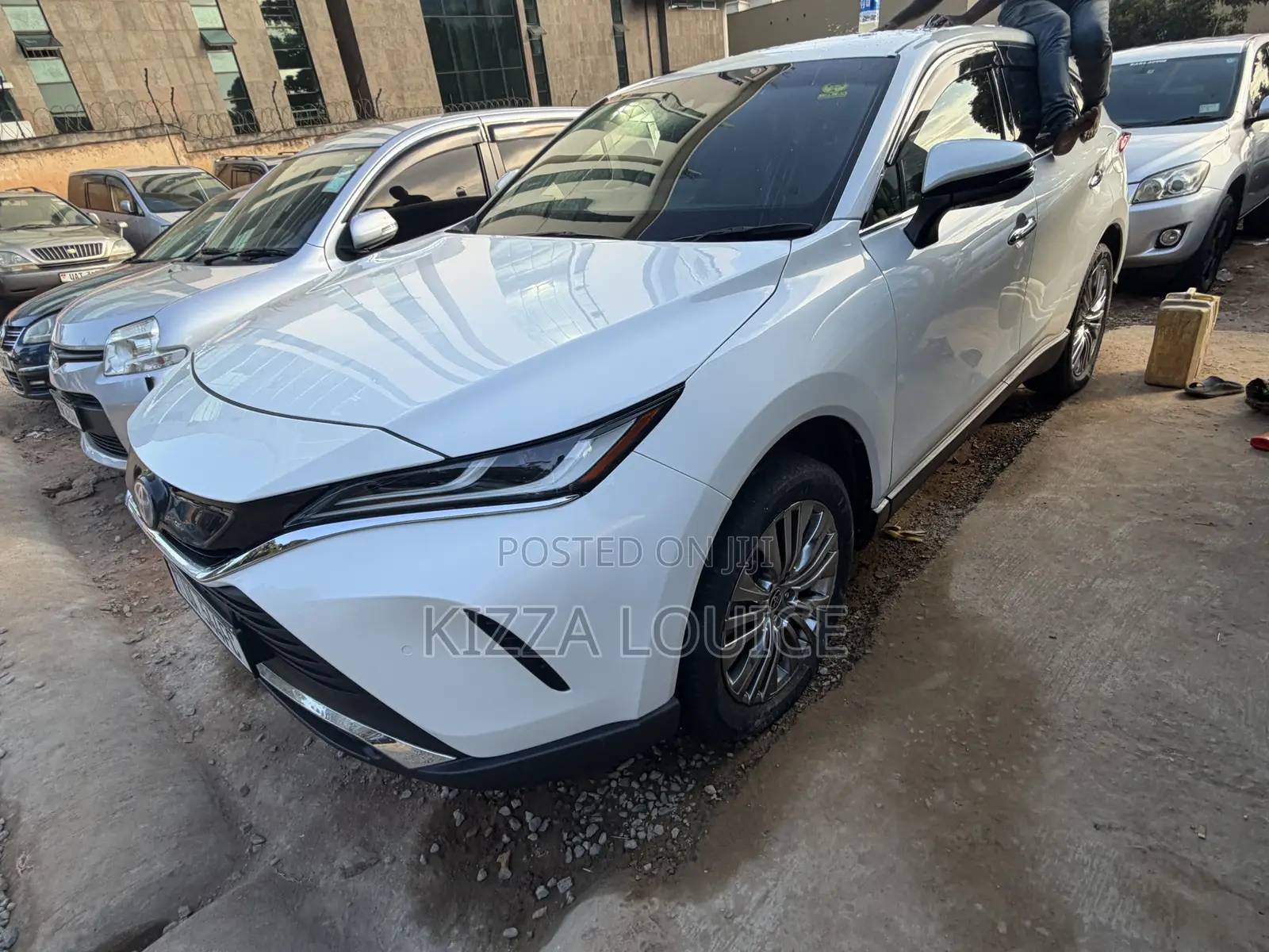 Toyota Harrier 2020 White