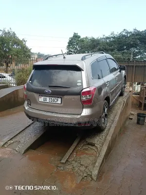 Subaru Forester 2014 Beige