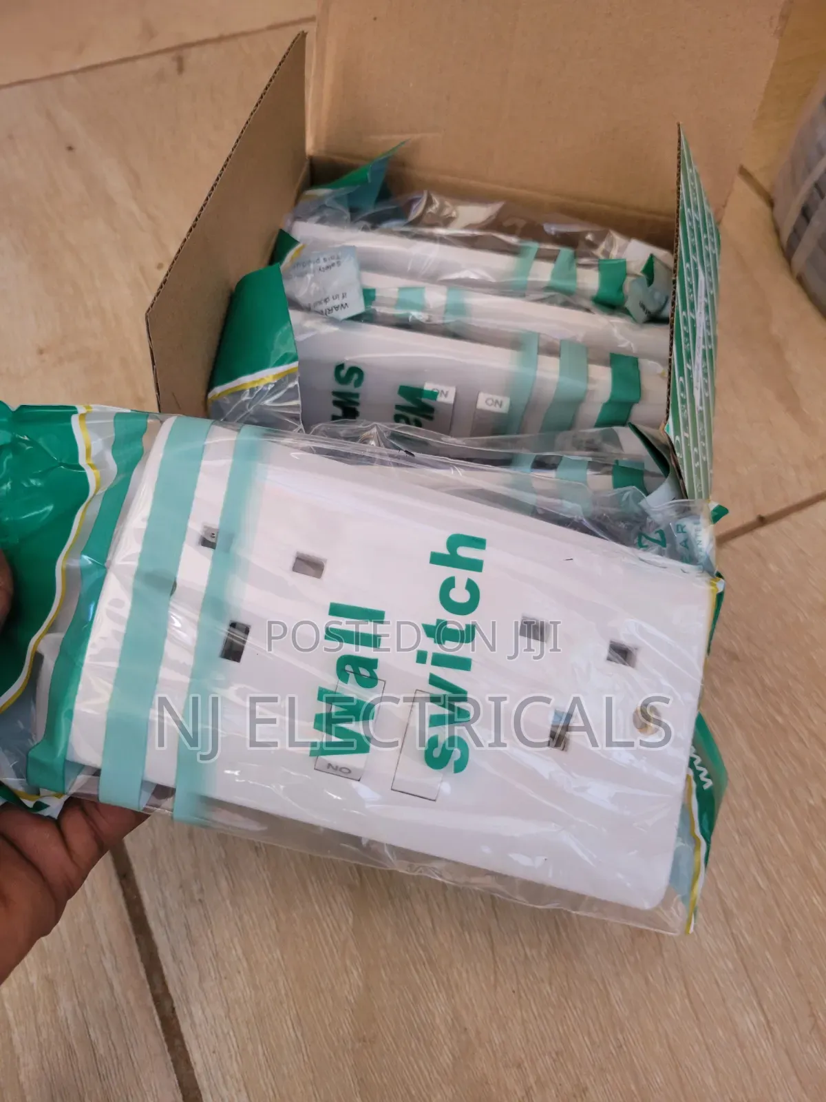 G T Double Socket