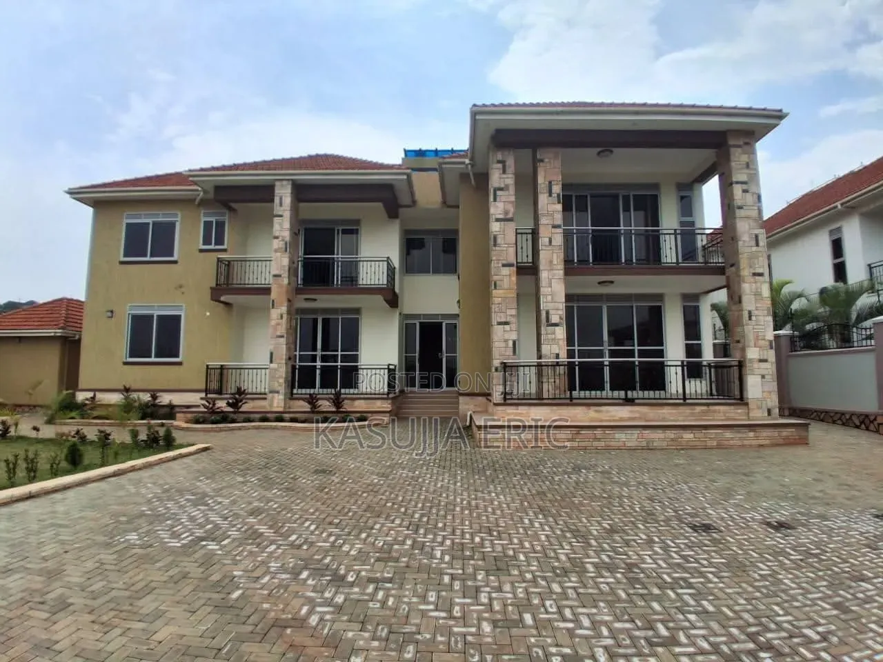 5bdrm Mansion in Kalinaki, Nakawa for rent