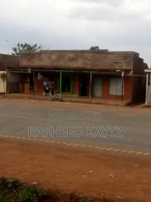 Furnished 10bdrm House in Bugiri Municipal for sale