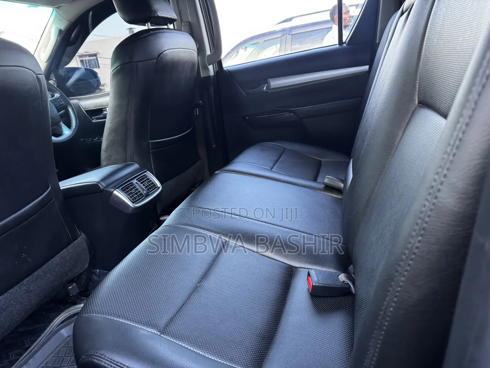 Toyota Hilux 2018 Gray