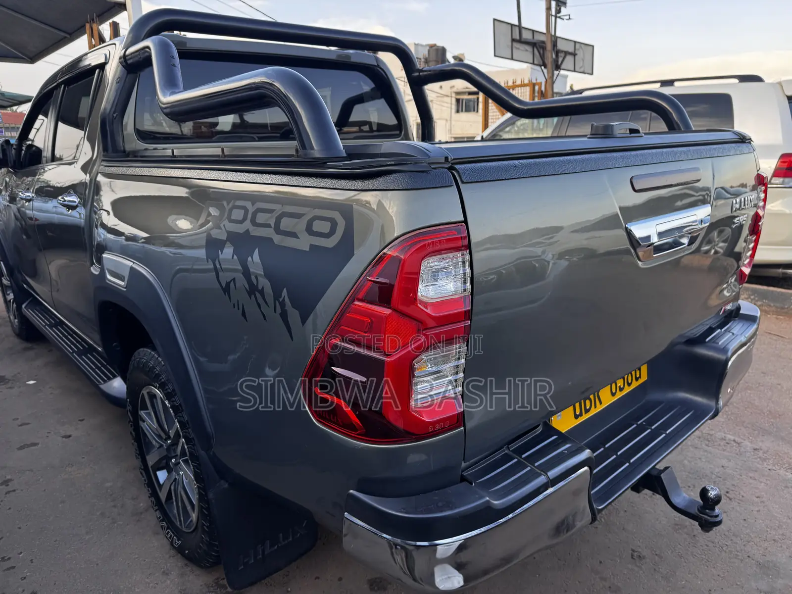 Toyota Hilux 2018 Gray