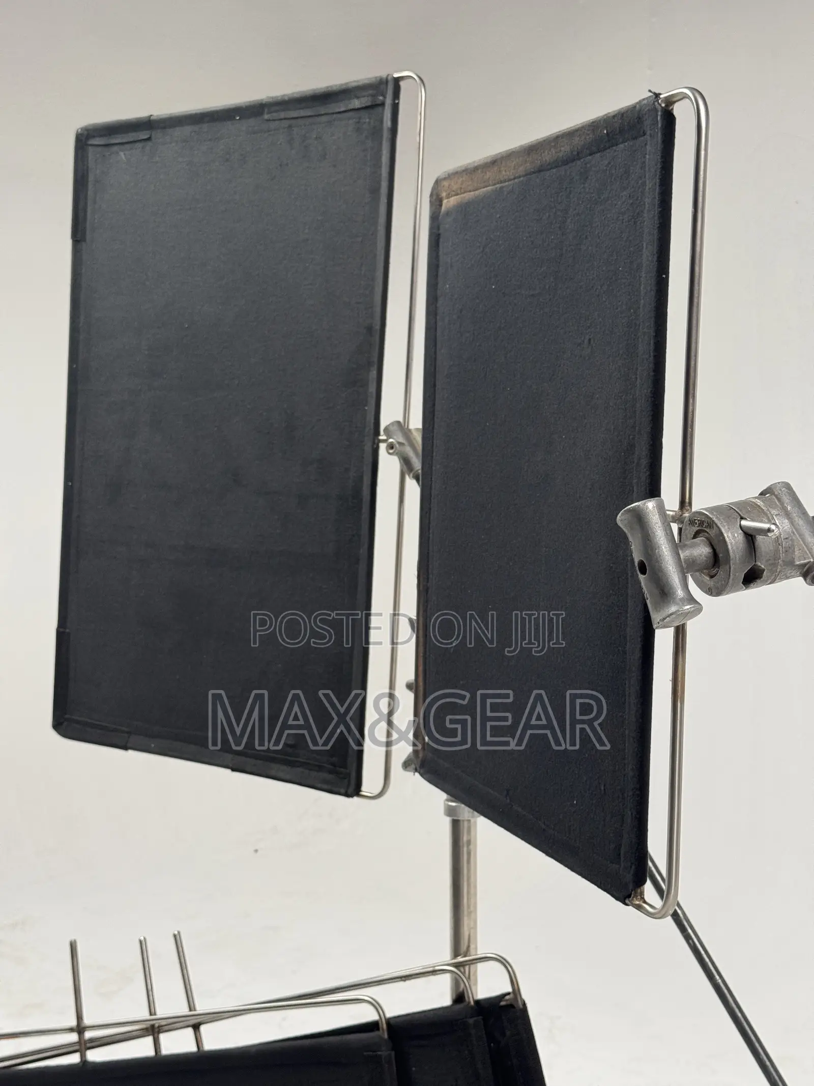 For RENT: Film Black Flags Cutters 18x24 Kit - 8pcs + C-