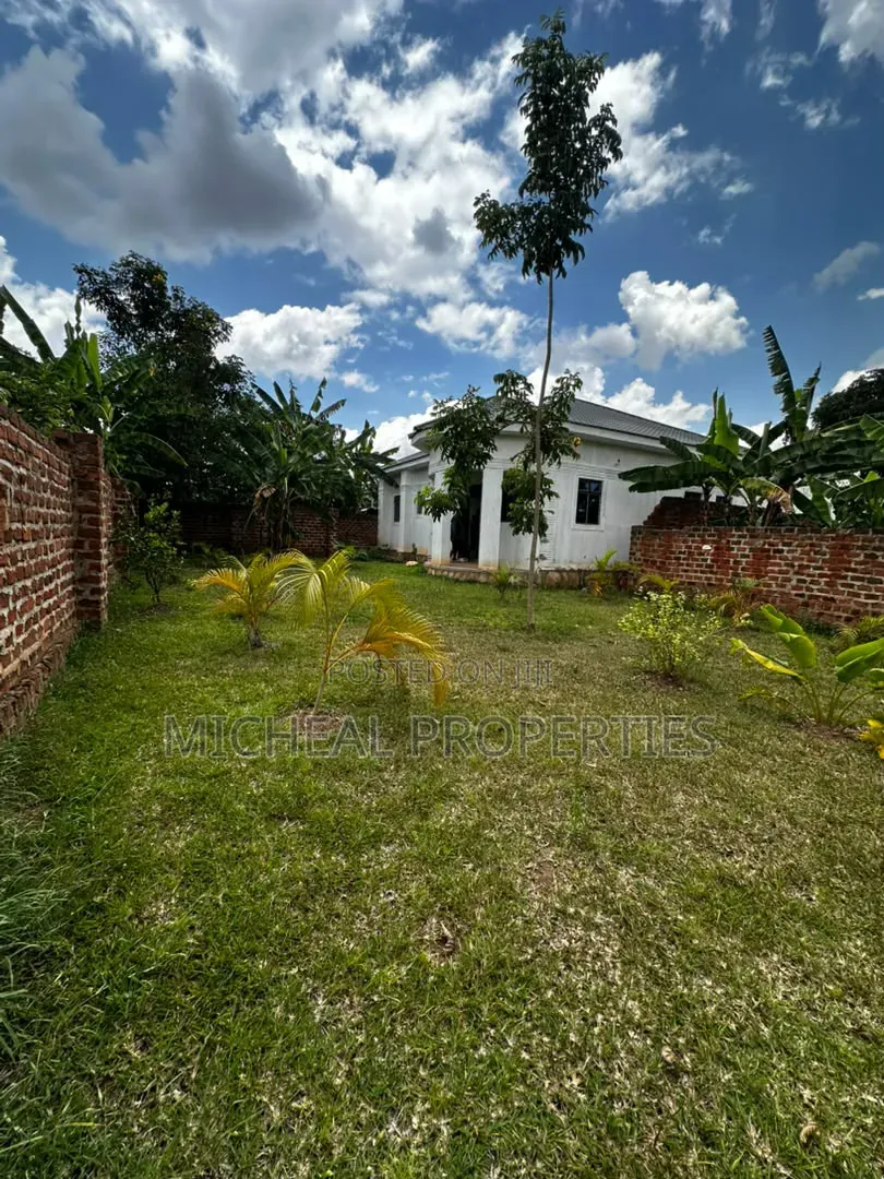 3bdrm House in Gayaza Kiwenda 155M, Kawempe for sale