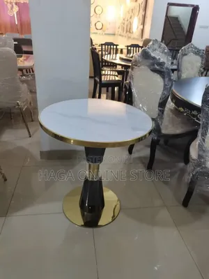 Round Tables With Metallic Gold Legs