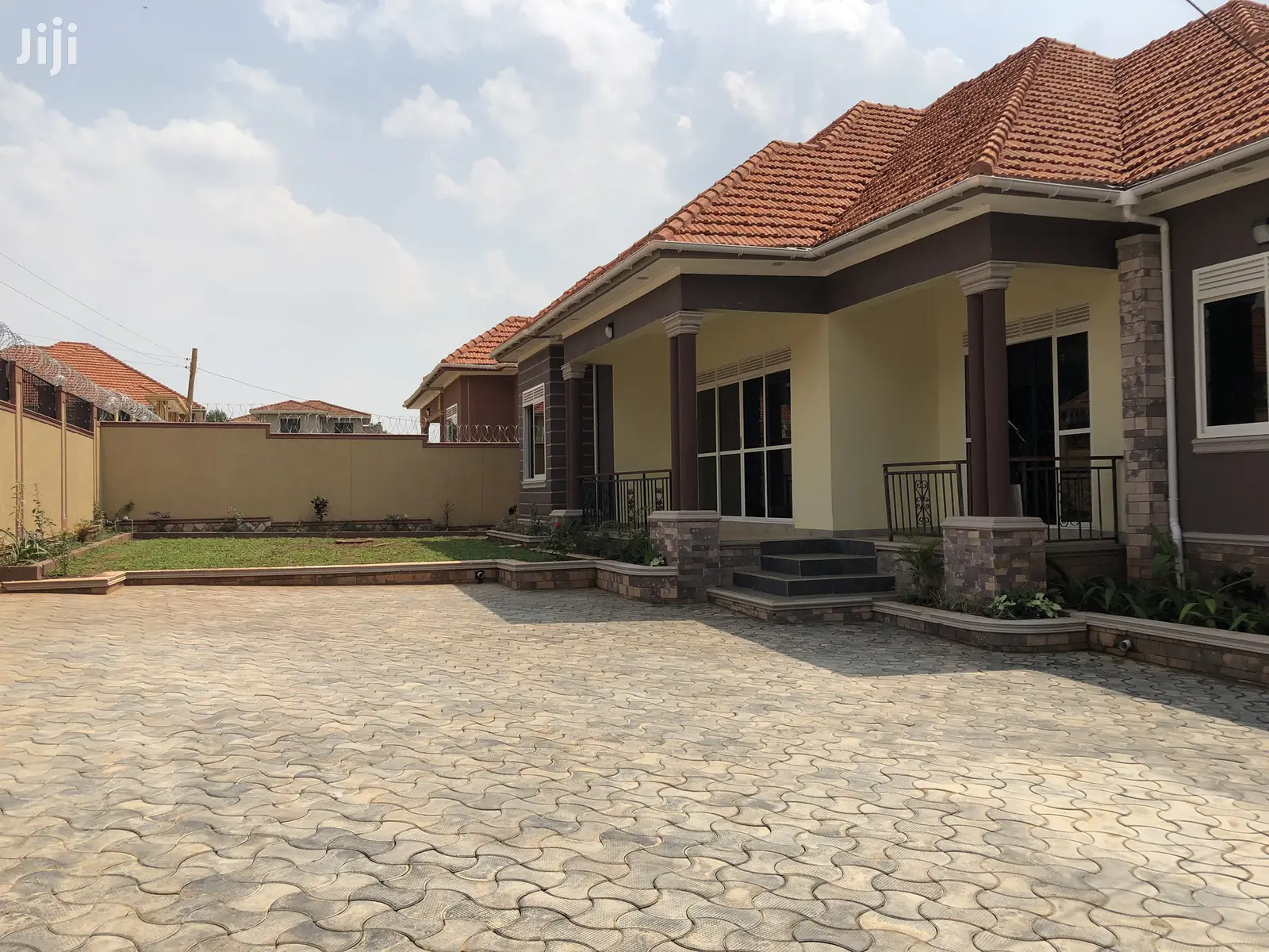New Home in Kisaasi for Sell