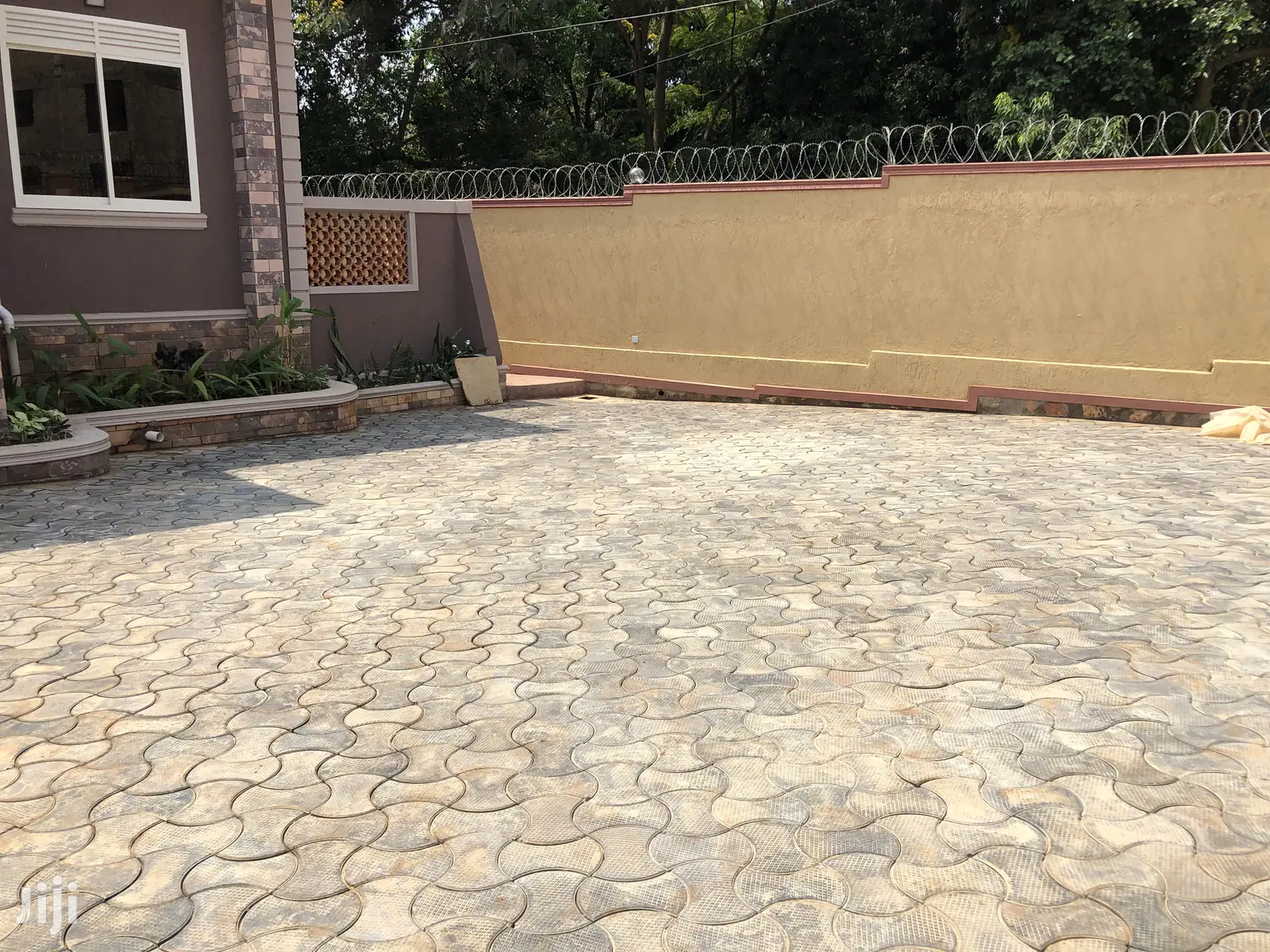 New Home in Kisaasi for Sell