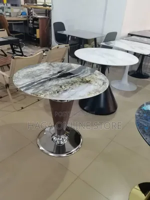 Silver Round Base Marble Tables