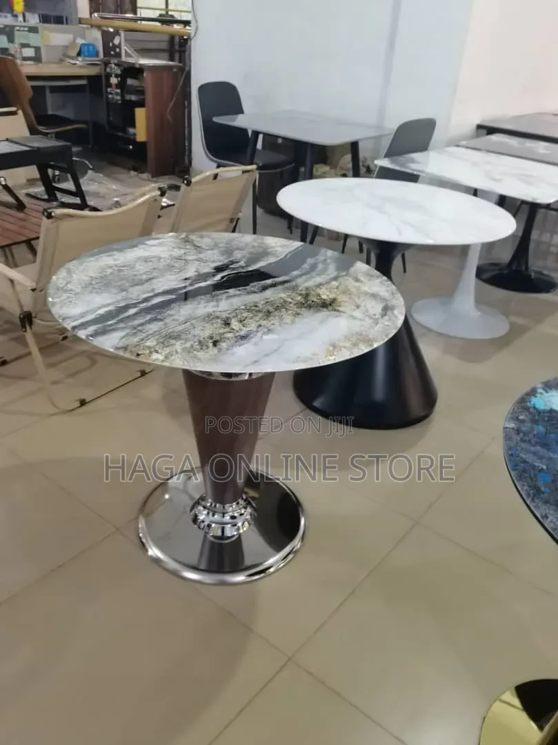 Silver Round Base Marble Tables