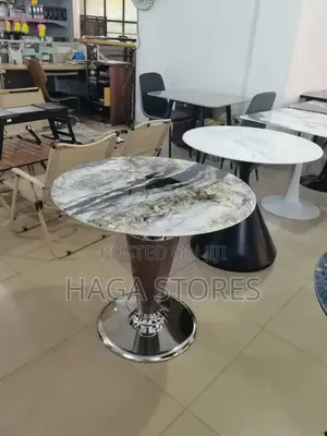 Silver Round Base Marble Tables