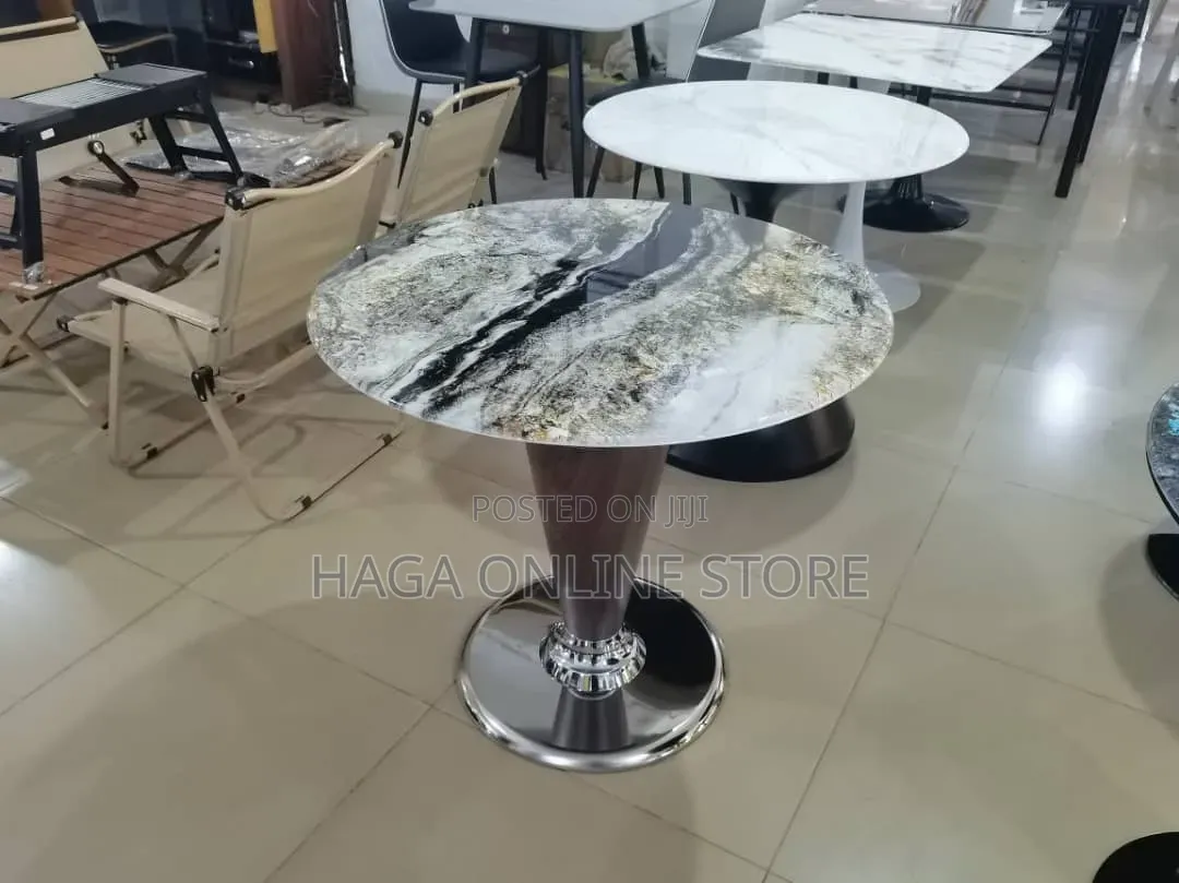Silver Round Base Marble Tables