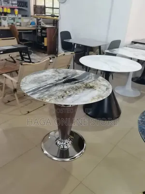 Silver Round Base Marble Tables