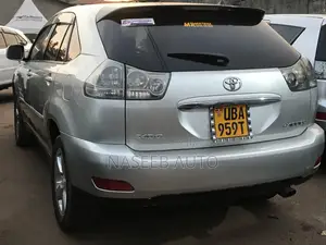 Toyota Harrier 2007 Silver