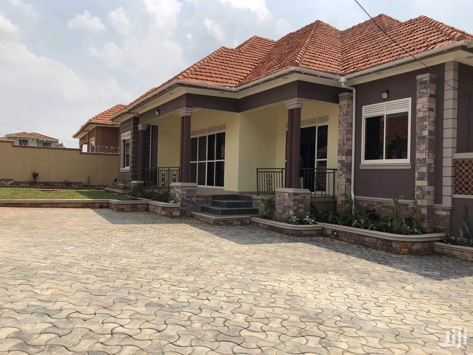 New Home in Kisaasi for Sell