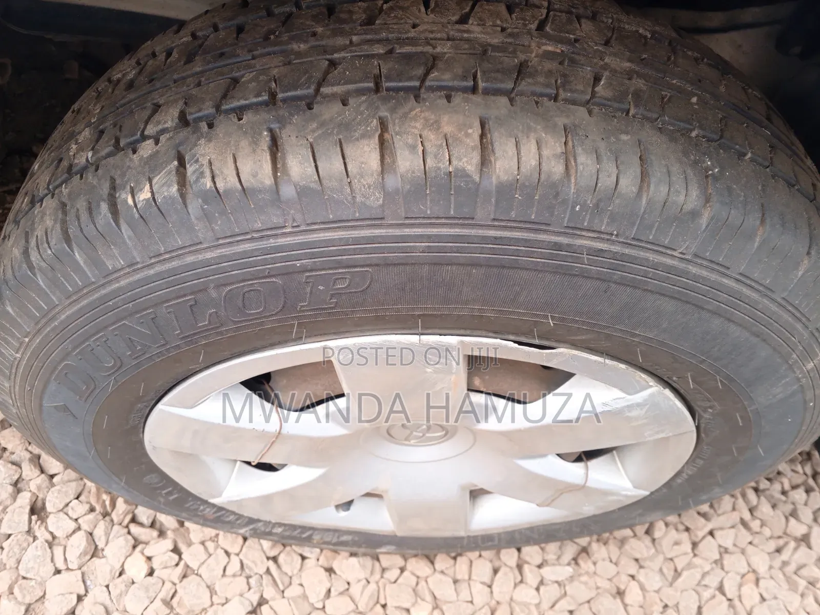 Toyota HiAce 2012 Silver