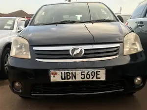 Toyota Raum 2008 Black